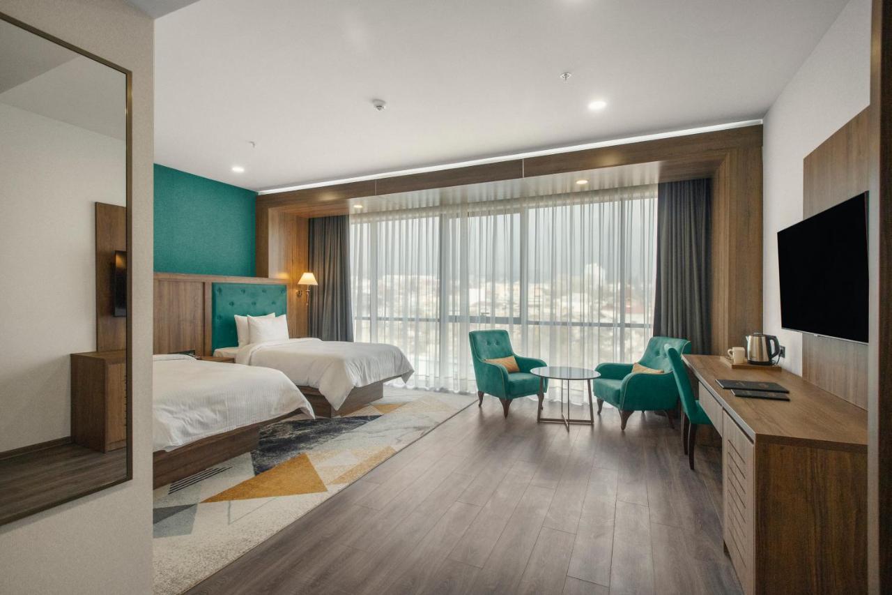 Royal Tulip Hotel & Casino, 트빌리시 외부 사진