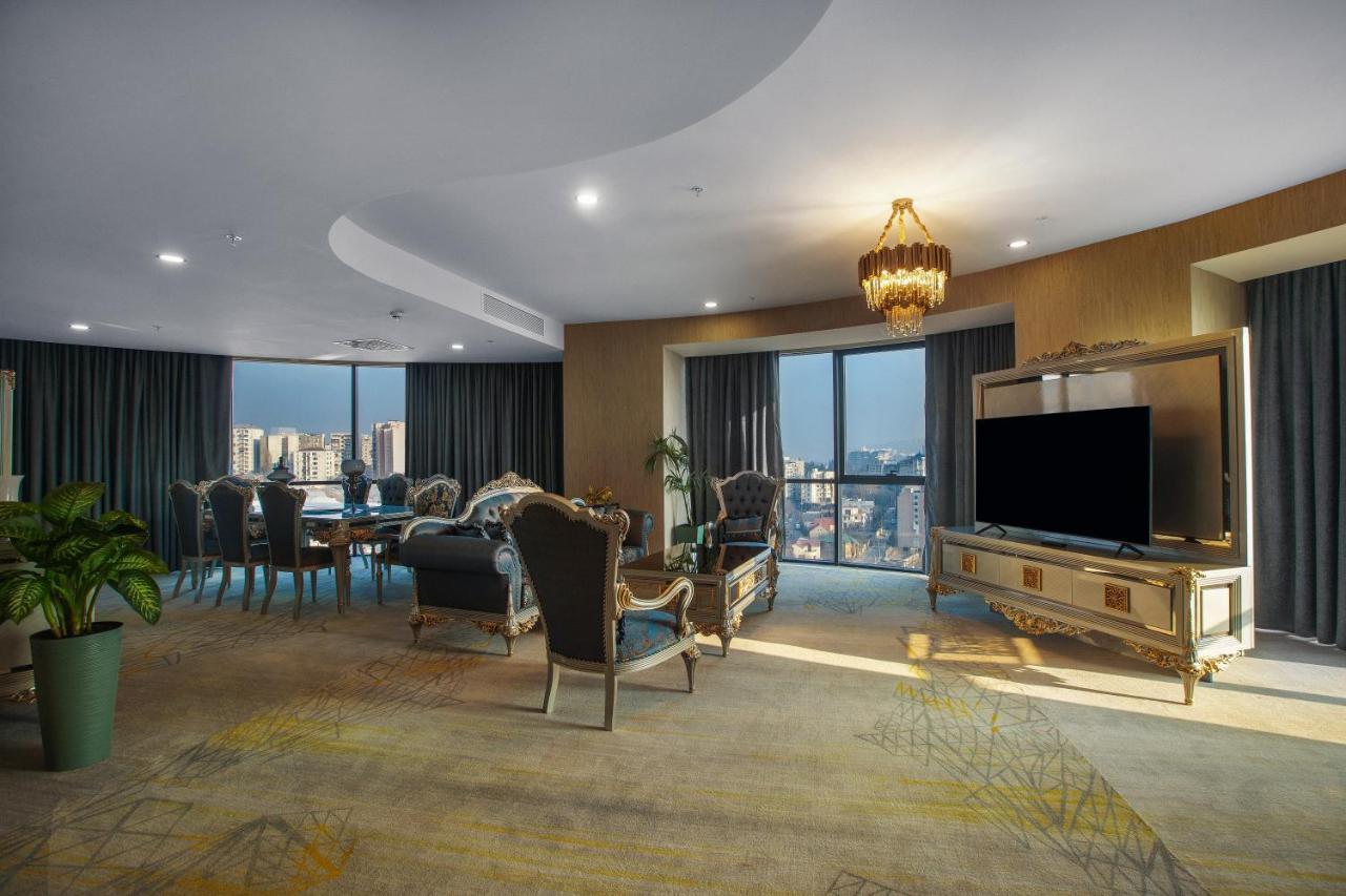 Royal Tulip Hotel & Casino, 트빌리시 외부 사진