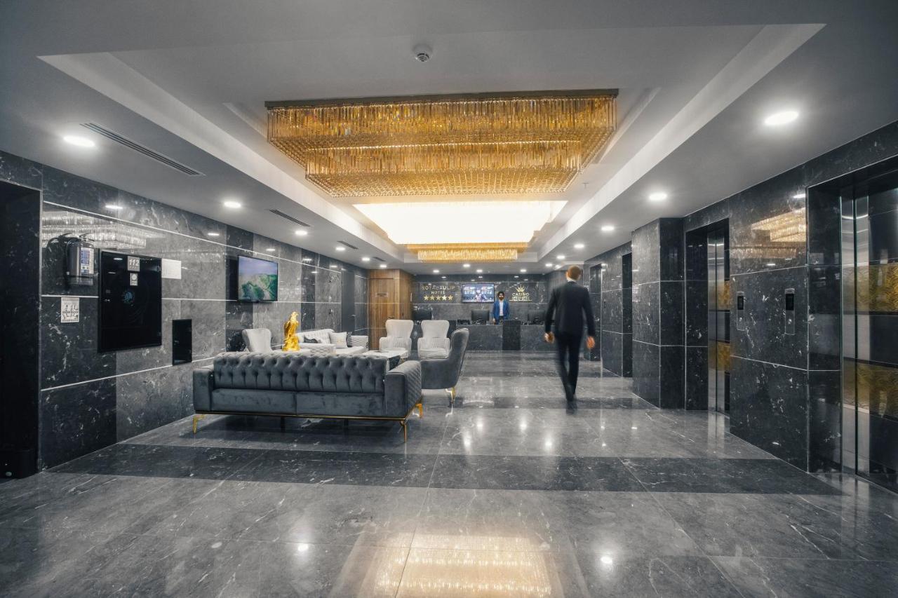 Royal Tulip Hotel & Casino, 트빌리시 외부 사진 The lobby of the hotel